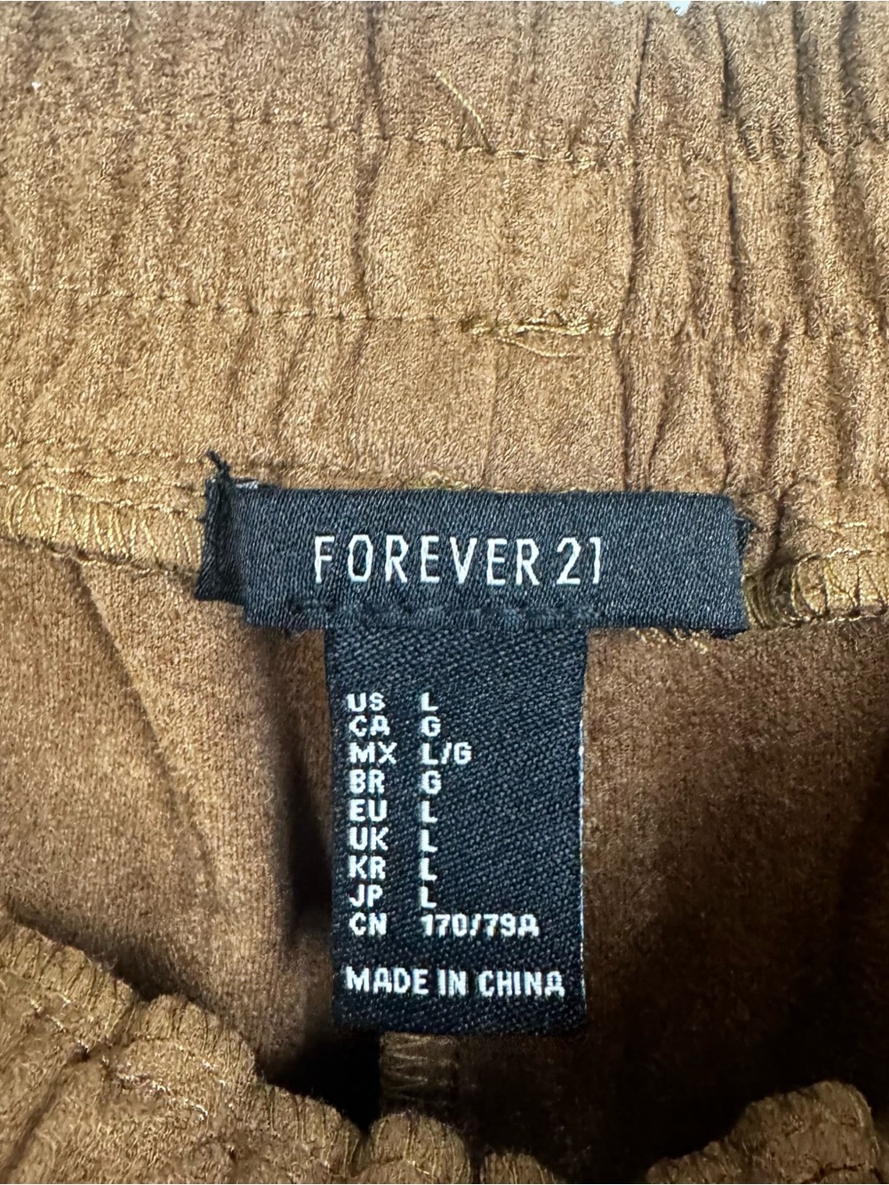 FOREVER 21 | NEW Vegan Suede Elastic-Waist Shorts in Brown Women’s Size Large - Picture 5 of 8